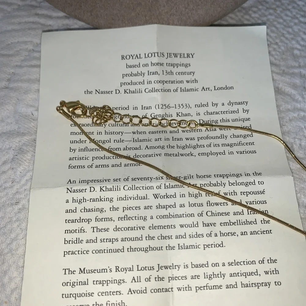 Metropolitan Museum Of Art MMA Turquoise Islamic Lotus Flower Necklace Gold Tone